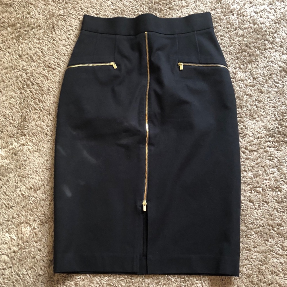 NWOT BANANA REPUBLIC Black Pencil Skirt - Picture 2 of 8
